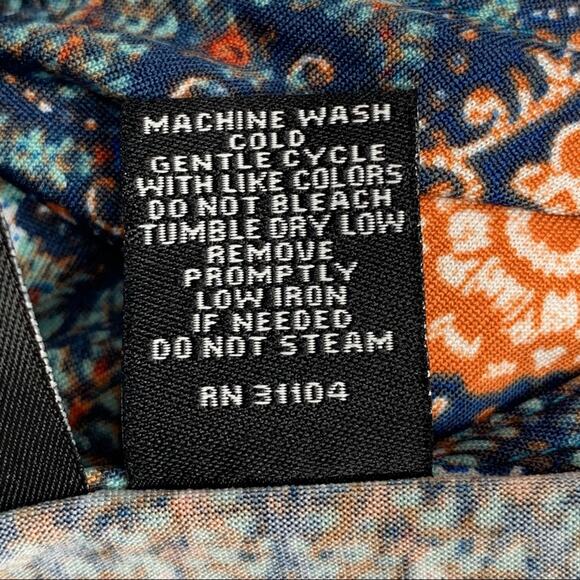 NEW DIRECTIONS Women Top Size M moroccan print bell sleeves - Picture 9 of 9